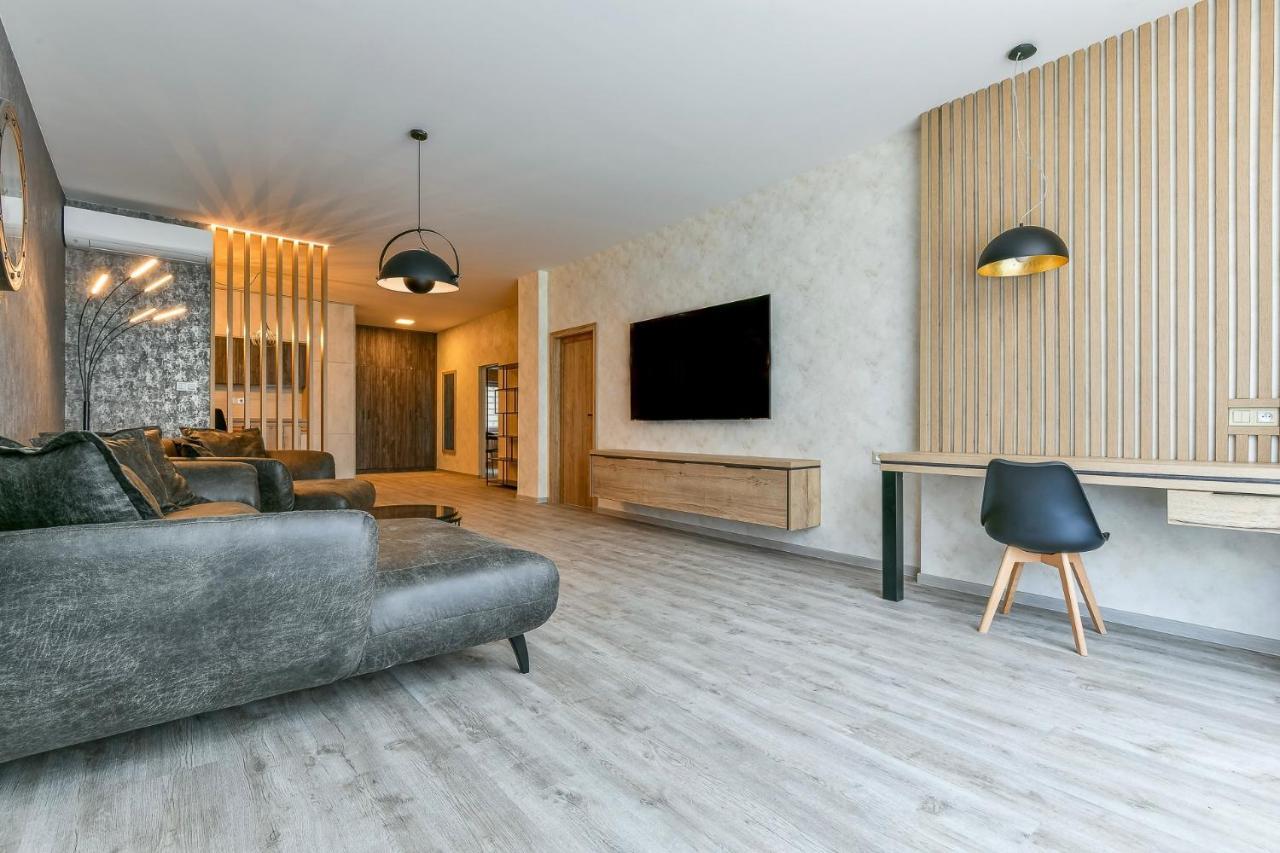 Hotel Stracena City اوسترافا المظهر الخارجي الصورة
